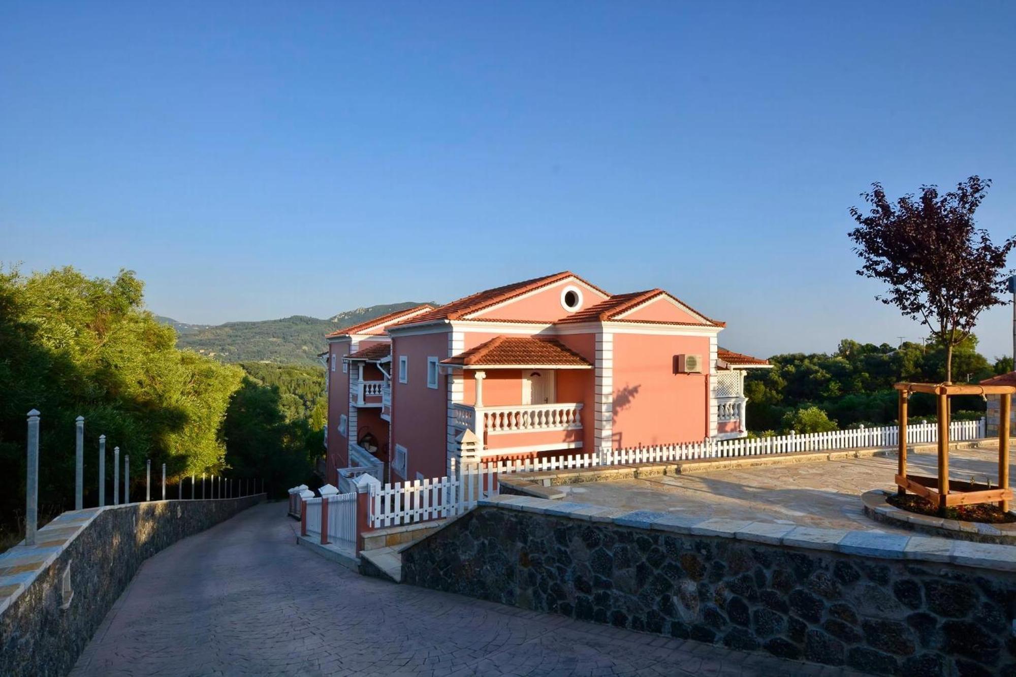 Tranquil Corfu Villa 3 Bedrooms Villa Chrinos Gated Pool อายีโอส เยออร์ยิโอส ปากอน ภายนอก รูปภาพ